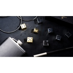 Hopping Dice by TCC Magic