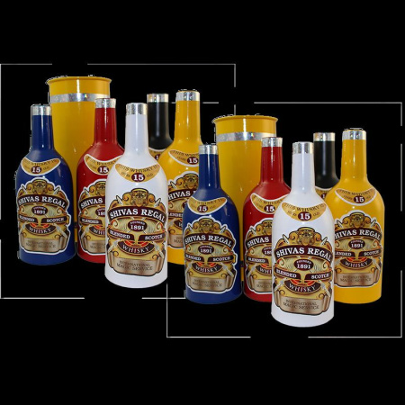 Multiplying Whisky Bottles, Flaschenvermehrung (10 Flaschen, coloriert)